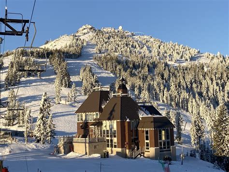 Mt spokane ski hill - Mt. Spokane Ski & Snowboard Park, Spokane, Washington. 18,676 likes · 667 talking about this · 46,669 were here. Located just outside Spokane, Mt. Spokane Ski & Snowboard Park is the best place to... 